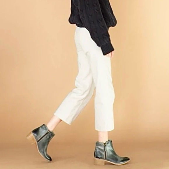 Bed Stu Roan Liz Leather Ankle Chelsea Boots Size 6 Black Epica Wash - Picture 14 of 14